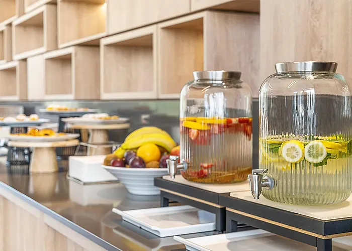 Moov Oriente Отель 2*