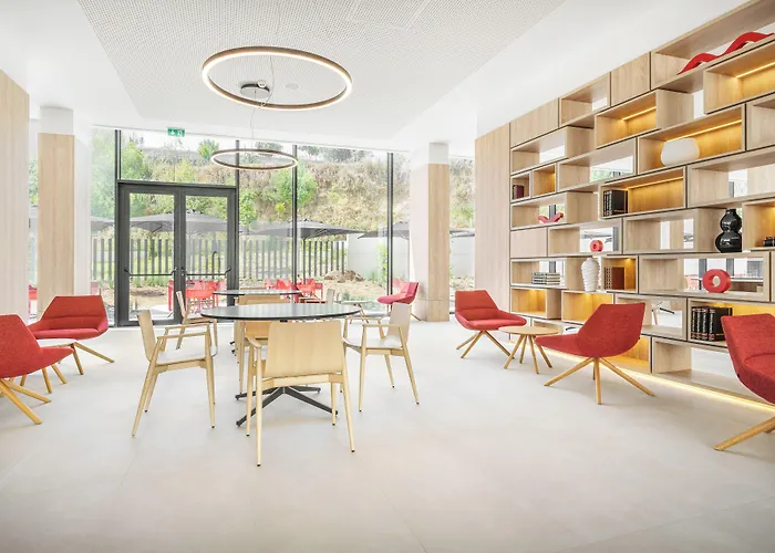 Moov Oriente Отель 2*