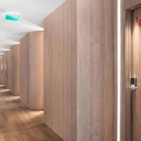 Hotel Moov Oriente Lisbon