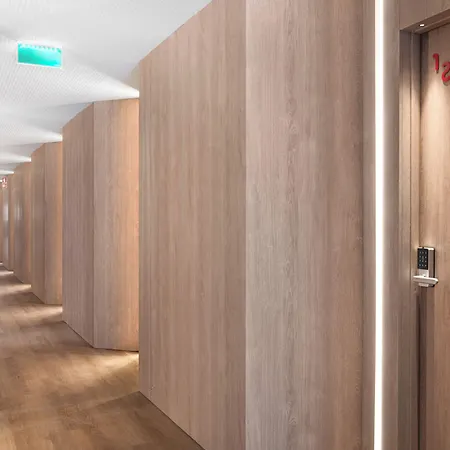 Hotel Moov Oriente 2*