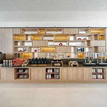 Moov Oriente Hotell