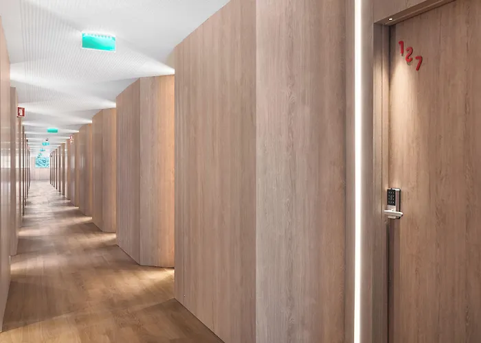 Hotel Moov Oriente 3*